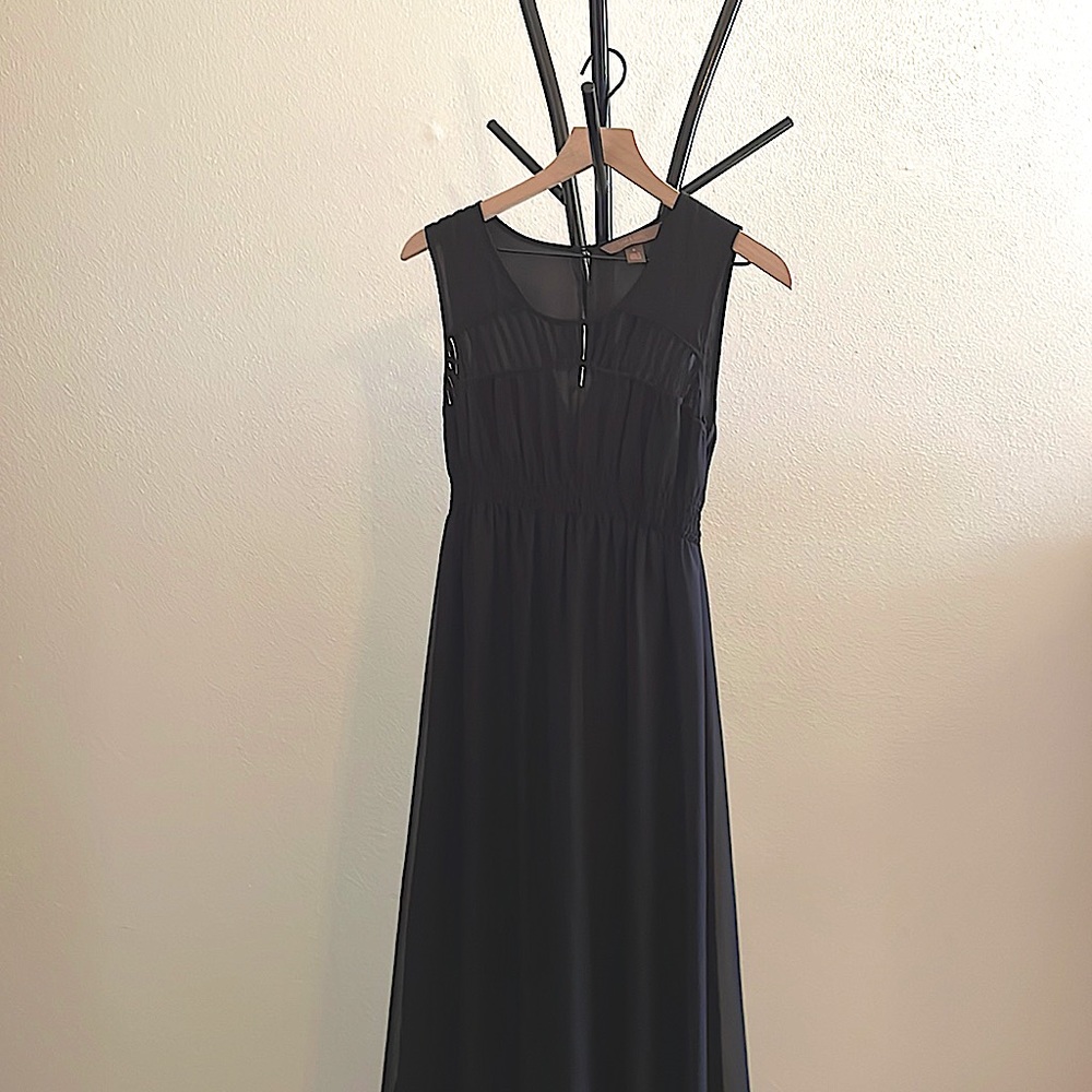 Black Long Sleeveless Formal Dress